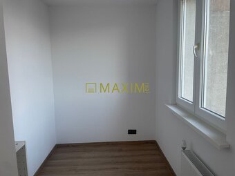 PREDAJ - 2- izbový byt s loggiou na Drobného ulici v Dúbravk - 17