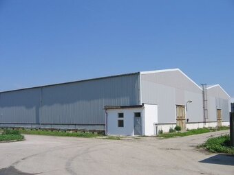 Skladová hala 3900 m2 v Trnave, výhodný nájom - 17