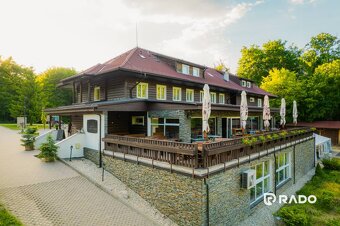 RADO | Chata pod Ostrým vrchom | Soblahov - 8303 m2 pozemok - 17