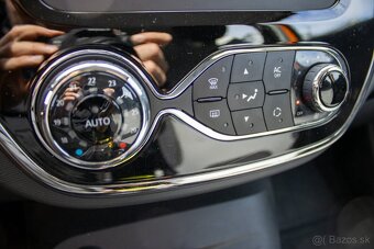Renault Captur - 17