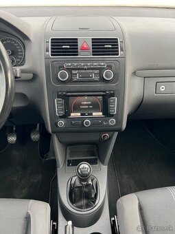 PREDAM VOLKSWAGEN TOURAN 1.6TDi 77kW edícia MATCH dovoz FR - 17
