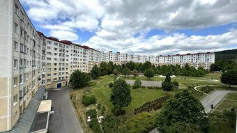 100 m² Nadštandardná výmera 4-izbového bytu v Dubnici nad V - 17