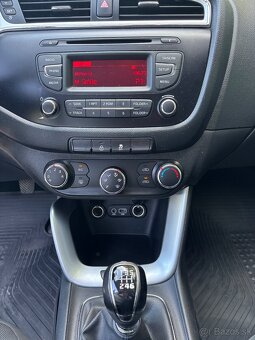 Kia ceed sw - 17