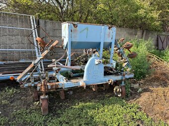 Poľnohospodársky vercajk - 17