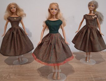 Barbie -vianocne šaty pre Barbie - 17