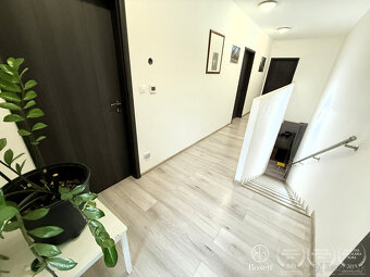 LOYALTERS | 5 izbový rodinný dom v dvojdome - Stupava - 17