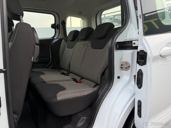 Ford Tourneo Courier 1.0 EcoBoost - 17