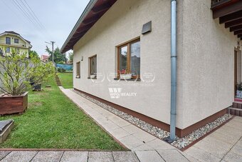 5 izbový nízkoenergetický rodinný dom s krásnou záhradou - 17