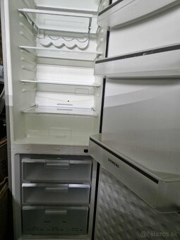 Chladnička s mrazničkou dole kvalitnej značky Siemens - 17