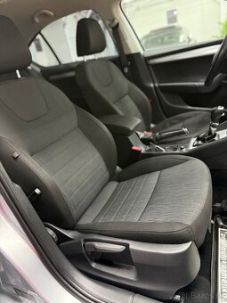 Škoda Octavia 3 1.8tsi 132kw DSG STYLE liftback 1majiteľ - 17