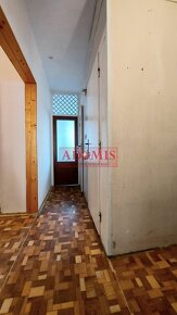 ADOMIS - predám 2-izb priestranný byt 55m2,loggia,Bukureštsk - 17