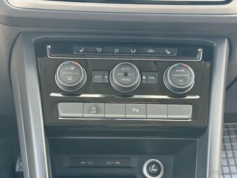 Volkswagen Touran 2.0tdi,rok výroby 2021,Pôvod SK - 17