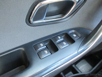 Kia Cee´d SW 1.6 GDI LX/Silver s odp. DPH - 17