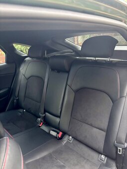 KIA ProCeed GT 1.6 T-GDi 150kw - 17