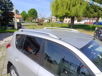 Toyota RAV4 2.2D 4WD 100kW/136PS, 4×4, M6 - 17