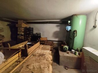 Predám priestranný dom v meste Zlaté Moravce - 17