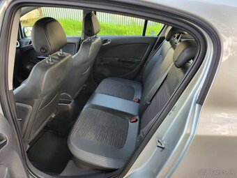 Predám  Opel Corsa 1.2 16V Active - 17