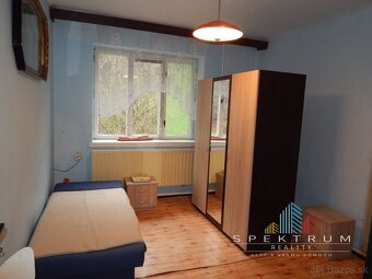 SPEKTRUM REALITY - Na Predaj rodinný dom s pozemkom 1385 m2, - 17
