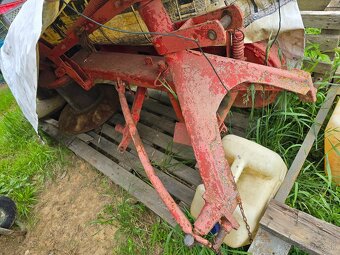 Zetor 4011 + Prúslušenstvo a Náhradné diely - SPZ - 17