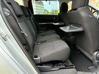 Peugeot 5008 1.6HDI 80kw—2010—manuál—149.000km - 17