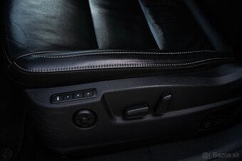 Škoda Superb Combi 2.0TDI CR 125kw Elegance DSG - 17
