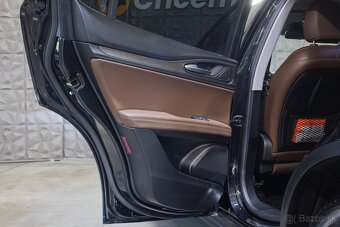 Alfa Romeo Stelvio Q4 / ACC / Lane a. / Kam / Keyless / Carp - 17