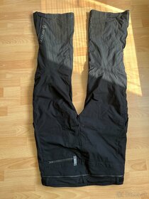 Prilba, rukavice, bunda, nohavice, topánky, ľadvinák - 17