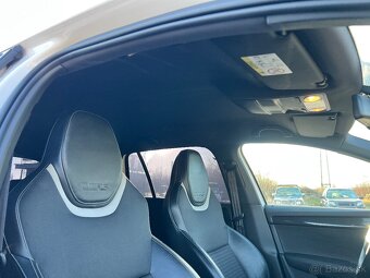 Škoda Octavia Combi 2.0 TFSI RS DSG - 17