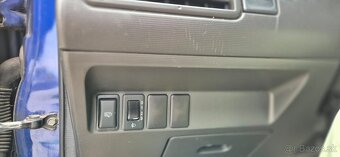 Nissan X-Trail T30 2.5 AT - 17