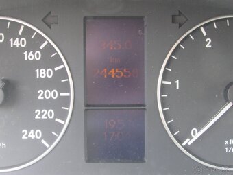 Mercedes-Benz A trieda 180 CDI - splátka 92,-€ - 17