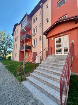 Krásny klimatizovaný 3 izbový byt Muškát 850,- Eur - 17