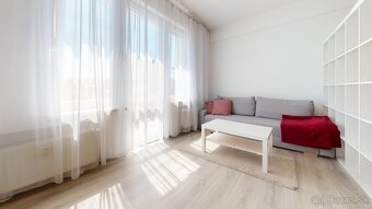 1i.byt 43m, loggia 6,5m, Benediktiho ul., výborná investícia - 17