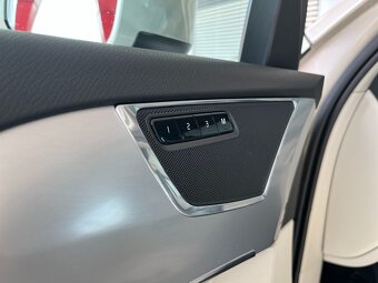 Volvo XC90 D5 AWD 173kW AT8 - 17