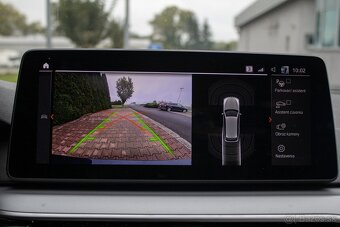 BMW 540d mHEV xDrive /AJ NA SPLÁTKY/PROTIHODNOTA/ODPOČET DPH - 17