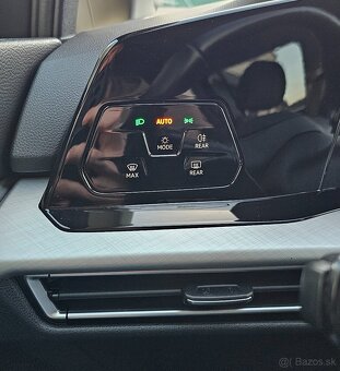 VW Golf Variant, 2.0 TDi, 110 kW, DSG 7, 07/ 2022, Vir. kokp - 17