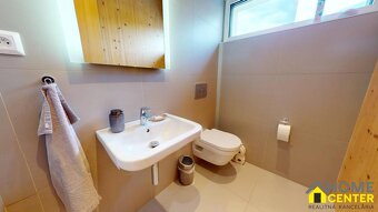 NA PRENÁJOM MODERNÝ 3 IZBOVÝ RODINNÝ DOM S DVOJGARÁŽOU, NOVÁ - 17