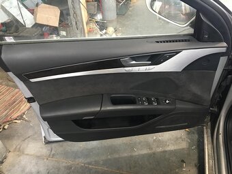 Audi A8 4H 4,2TDi V8 258kw, kód: CDS, 2010 - 17