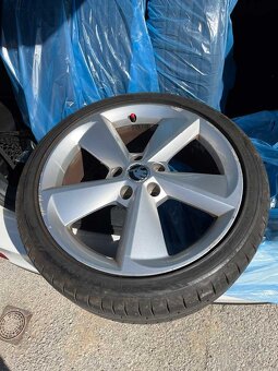 Skoda Octavia Combi 3 - 17