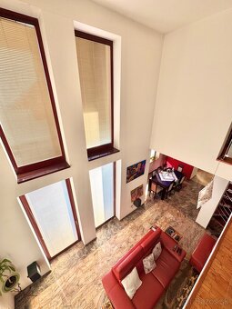 Predaj- luxusný 5 izbový dom s bazénom Andovce - 17