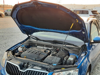 Škoda Octavia Kombi 1,6 TDi - 17