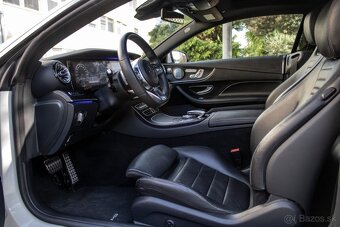 Mercedes-Benz E trieda Kupé 200 4matic A/T - 17