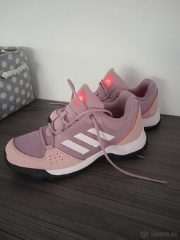 Trekingové botasky Adidas 37 - 17