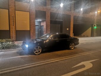 Jaguár XJ - 17