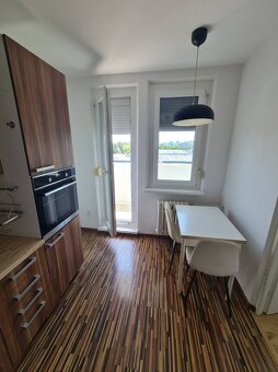 Veľký 3izb. byt na predaj Púpavová ul. Karlova Ves, 255.000€ - 17