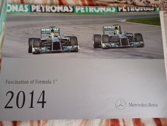 Formula1 znački Mercedes-benz - 17