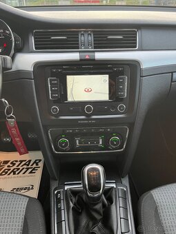 Škoda Superb 2.0TDI Xenon,Ťažné - 17