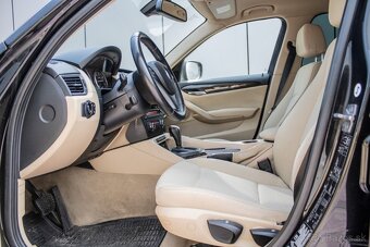BMW X1 xDrive 20d A - T - 17