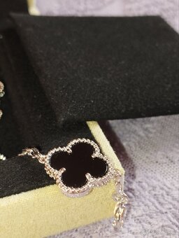 Van Cleef & Arpels - 17