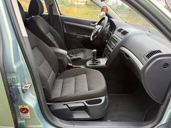 Škoda Octavia 2 FL 1.6 TDi CR 4x4 Combi - 17