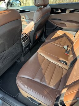 Predám Kia Sorento 2.2 2017 Platinum - 17